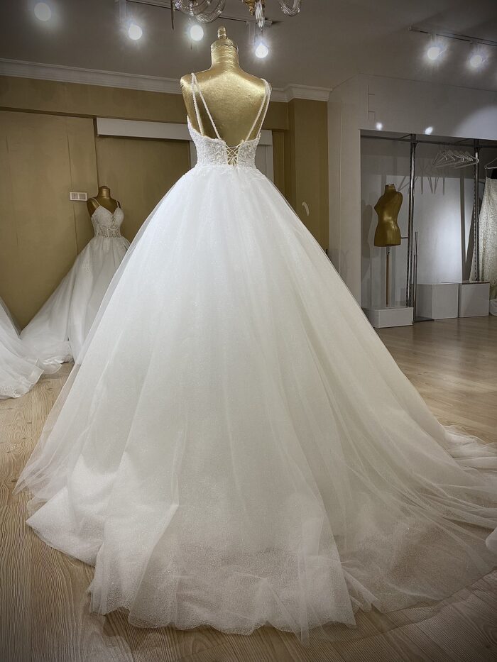 Zeta - wholesale wedding dress - back
