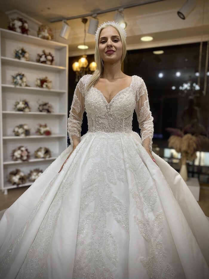 Palermo - Wholesale Princess Wedding Dress - front