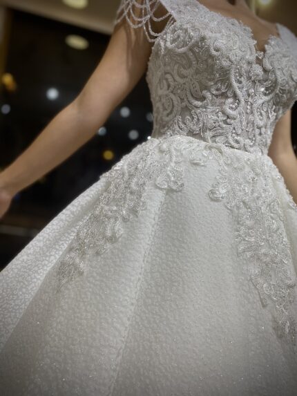 Torino - Wholesale A-form Wedding Dress - detail