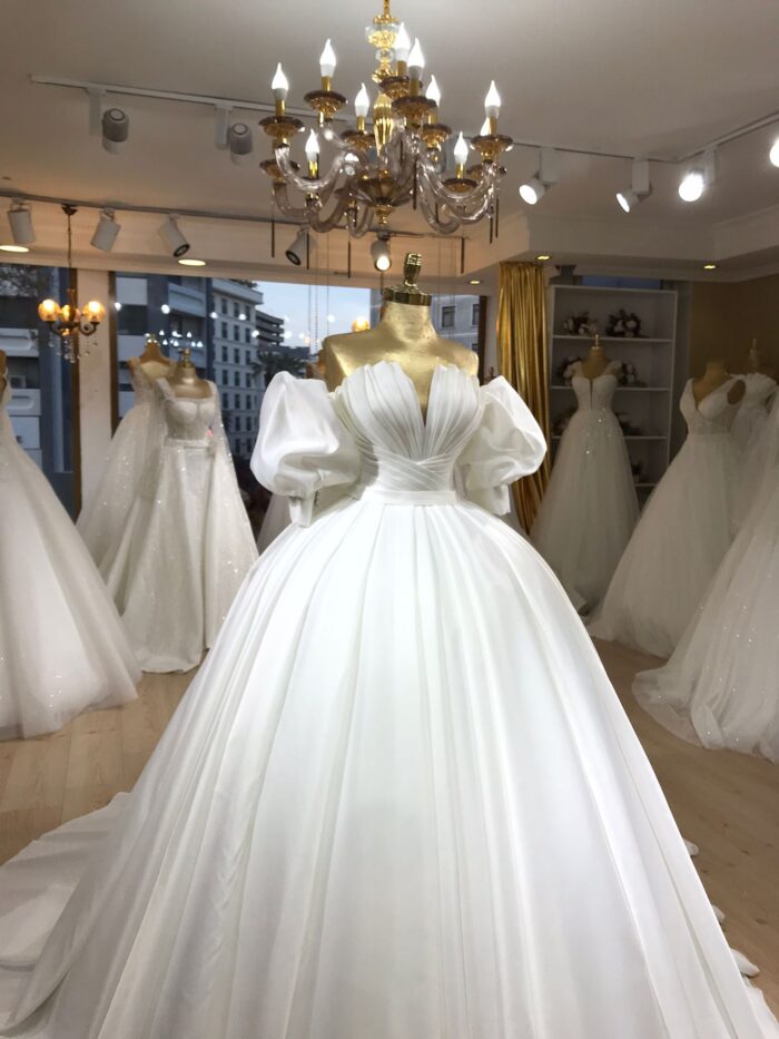 Peace Wedding Dress - Full satin - front detail