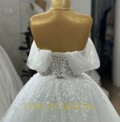 25100 - Wholesale tulle and lace wedding dress - back